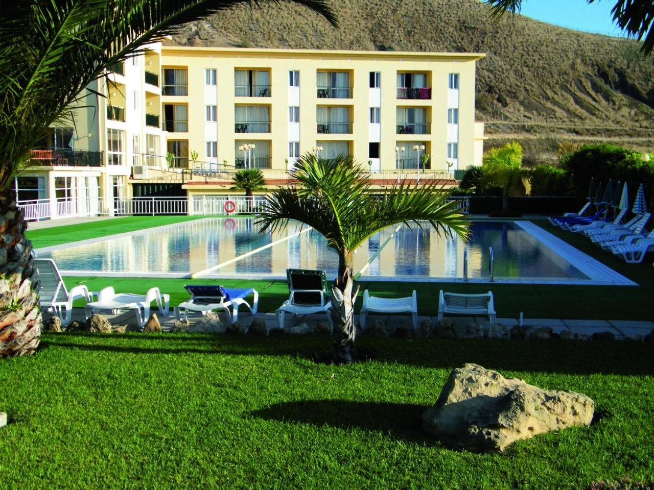 Inatel Porto Santo Hotel Exterior photo